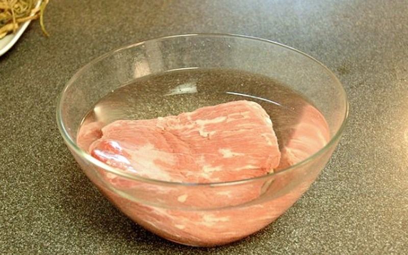 Cómo eliminar el olor de la carne de cerdo