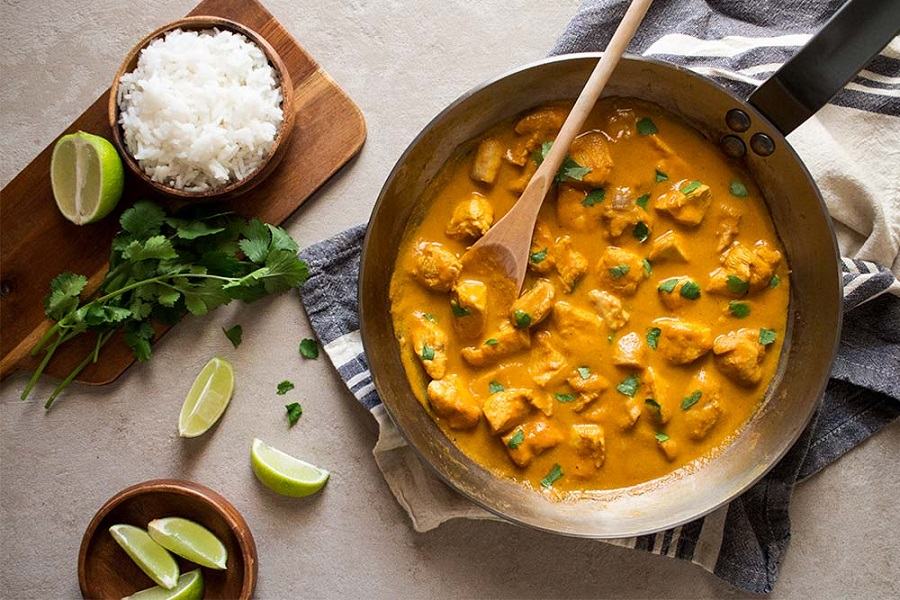 Receta pollo al curry con leche de coco