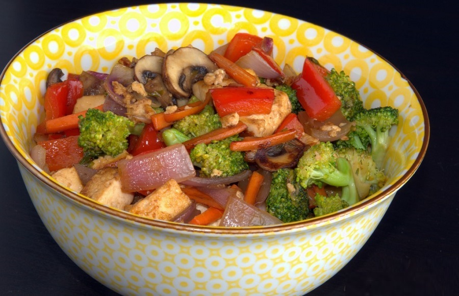 Stir-fry de tofu y verduras